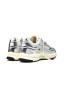 The re-run cracked sneaker silver 