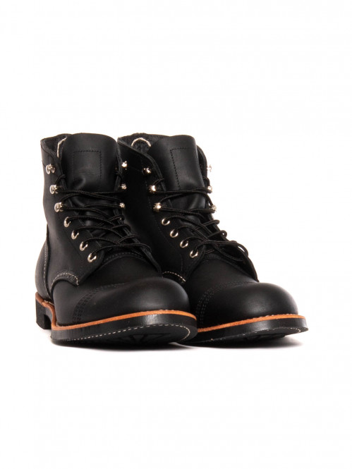 Iron ranger boots black 