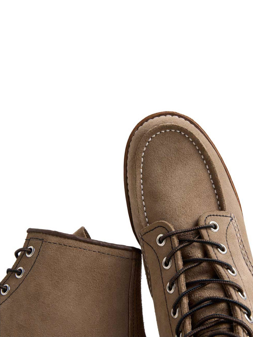 Classic moc toe boots sandstone mohave 