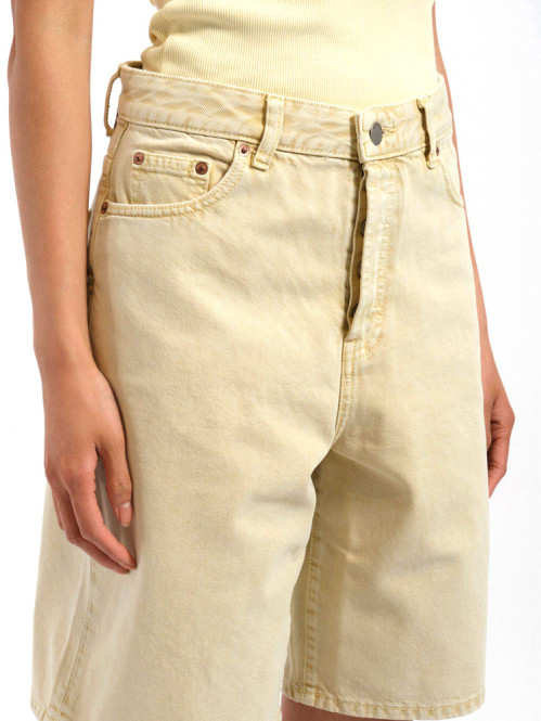 Bella shorts buff yellow 30