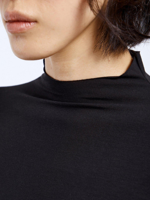 Inez top black L