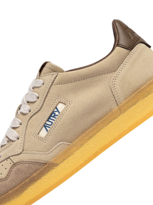 Medalist crepe sneaker kangaroo 