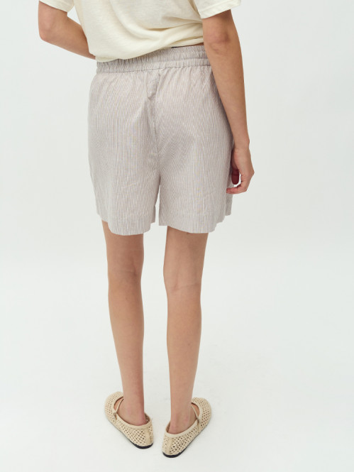 Meris-m nadja shorts cinder wht 