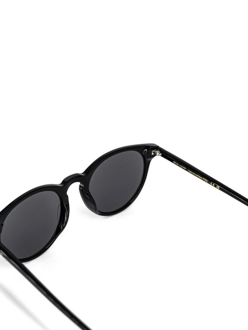 New depp sunglass grey black 