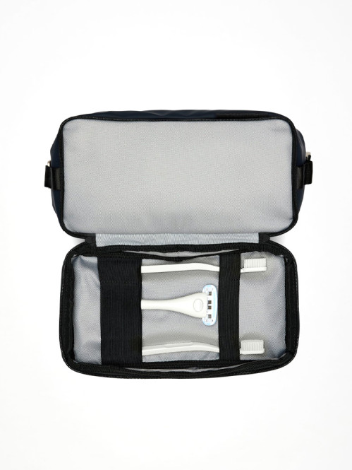 Otaru wash bag w3 black 