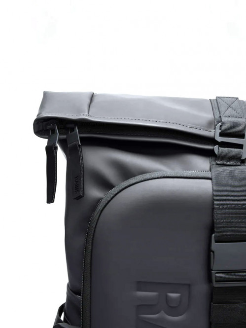 Texel moulded backpack black 
