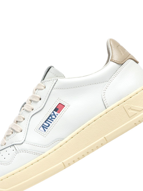 Medalist mens sneaker feather gray 