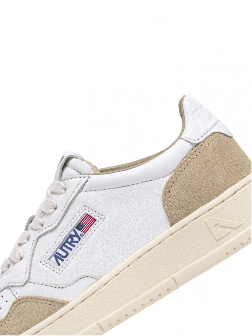 Medalist wmns sneaker suede white sponge 