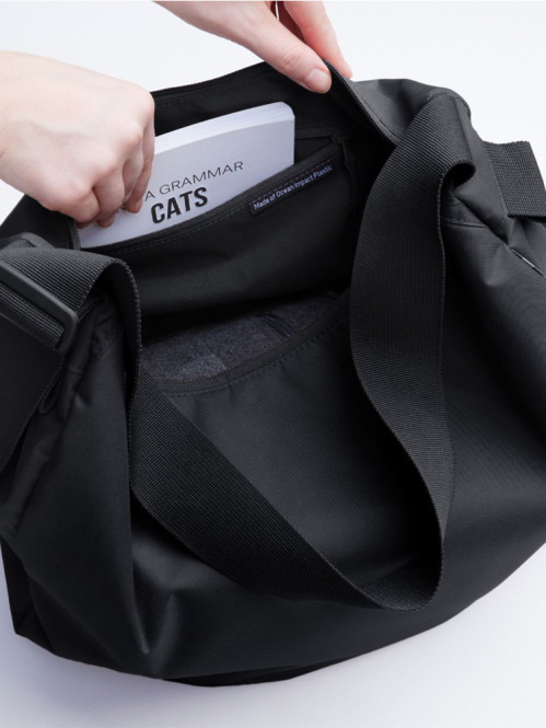 Curved bag monochrome soft shell 