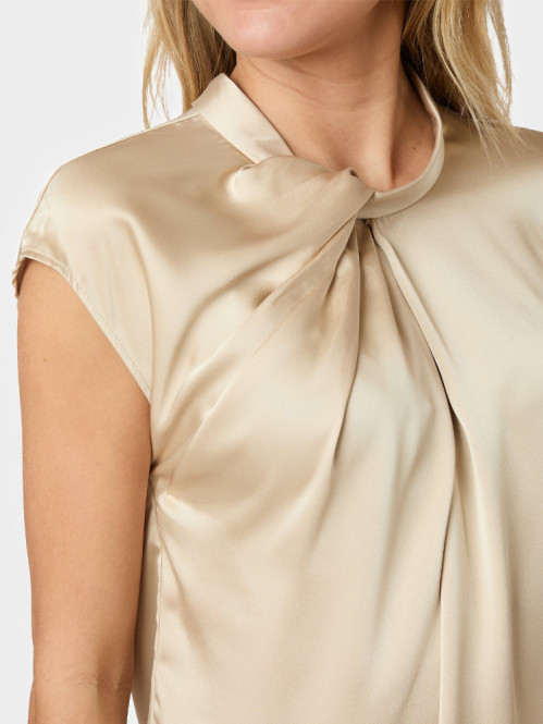 Fleur drapy satin blouse dark sand 