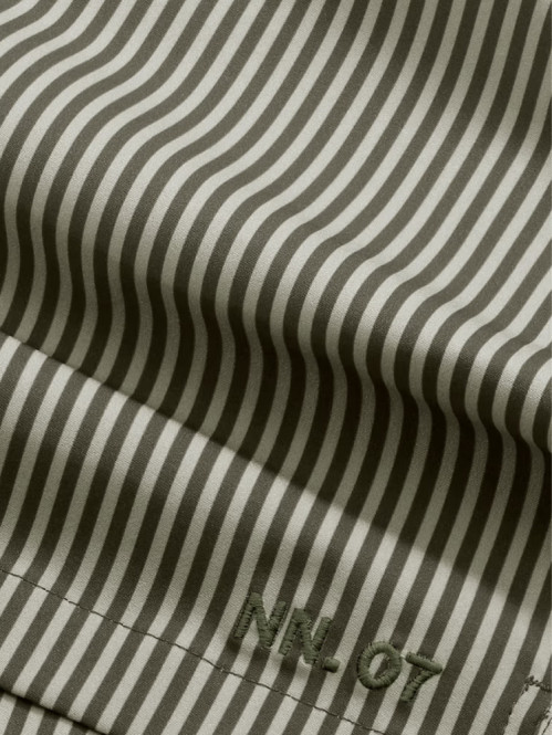 Holiday shorts green stripe 