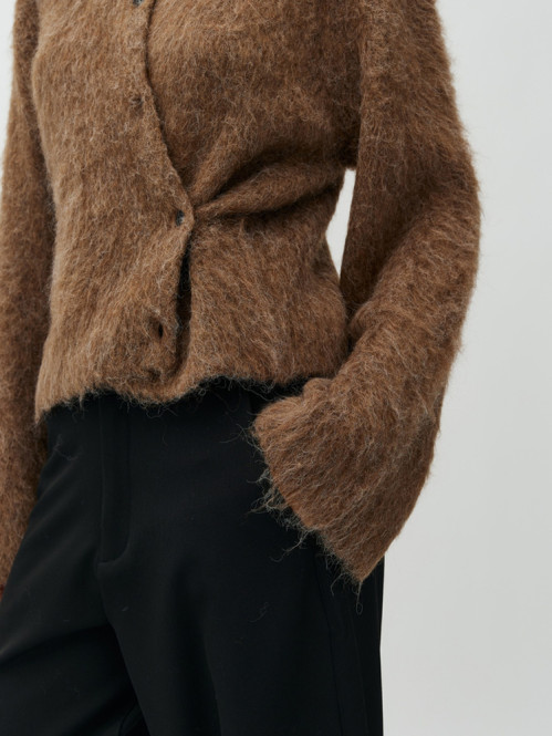 Lari-m brush knit walnut melange 