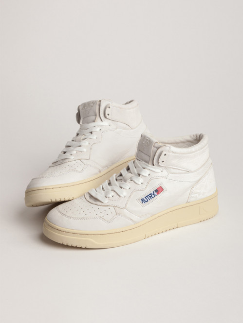 Medalist mid sneaker white 