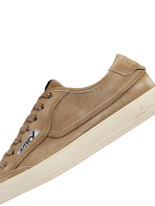 Windscape low w sneaker suede sugar foam 