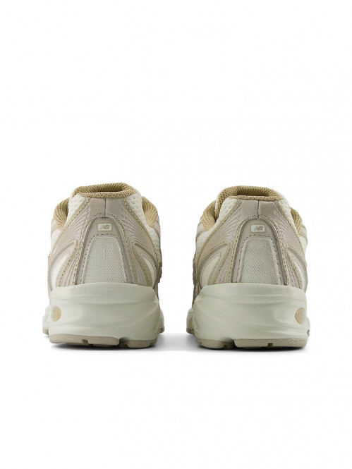 U740IN2 sneaker incense 