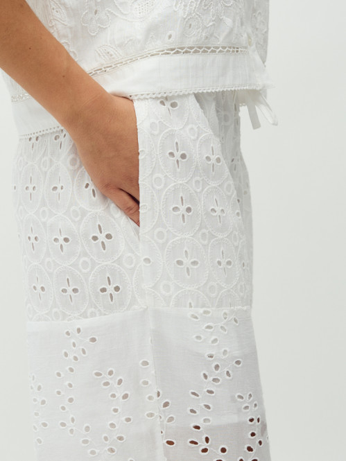 Viljane-m embroidery pants white 