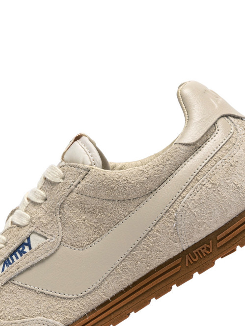 Windspin low wmns sneaker suede biscuit 