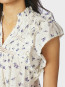 Jayla small blossom top white blue M