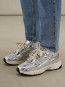 The re-run cracked sneaker silver 