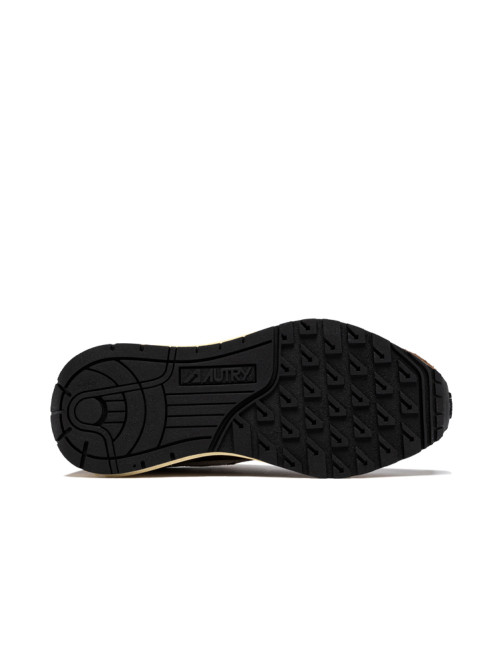 Reelwind low wmn sneaker crack wht tundra 