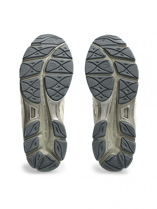 Gel-NYC running sneaker cream putty 